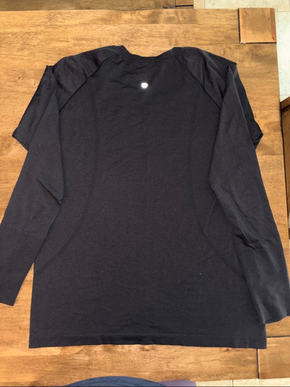 lululemon athletica Women's Long-Sleeve Hip Length Swiftly Tech Shirt 2.0 - Picture 7 of 7